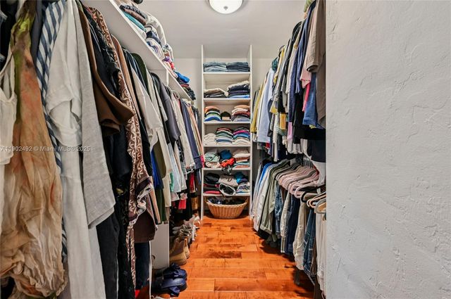 4201 NW 25th Way, Boca Raton, FL 33434