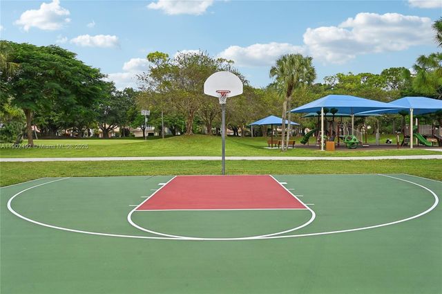 4201 NW 25th Way, Boca Raton, FL 33434