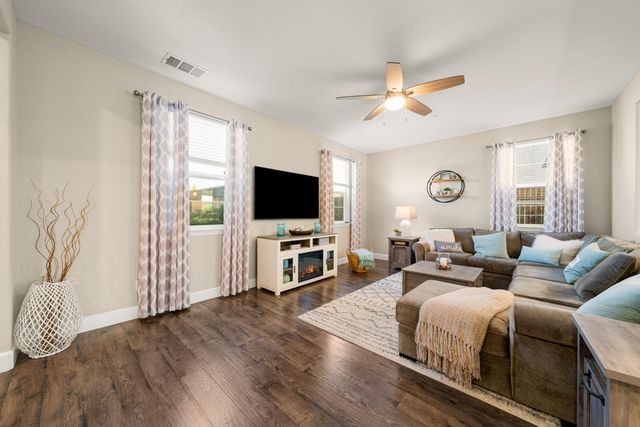 1834 Salerno Pl, Lincoln, CA 95648