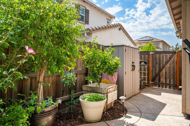 1834 Salerno Pl, Lincoln, CA 95648