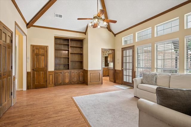 711 Meadowlark Lane, Coppell, TX 75019