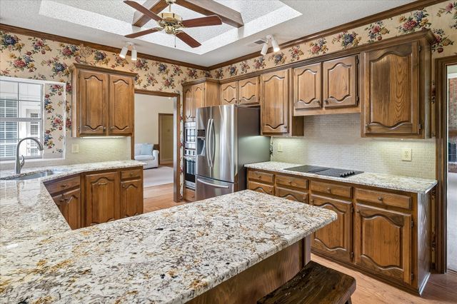 711 Meadowlark Lane, Coppell, TX 75019