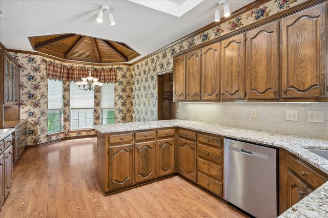 711 Meadowlark Lane, Coppell, TX 75019