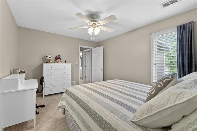 9406 Pleasant Avenue, Kansas City, MO 64138