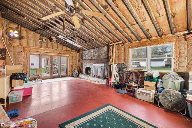 10187 Dodge Road, Montrose, MI 48457