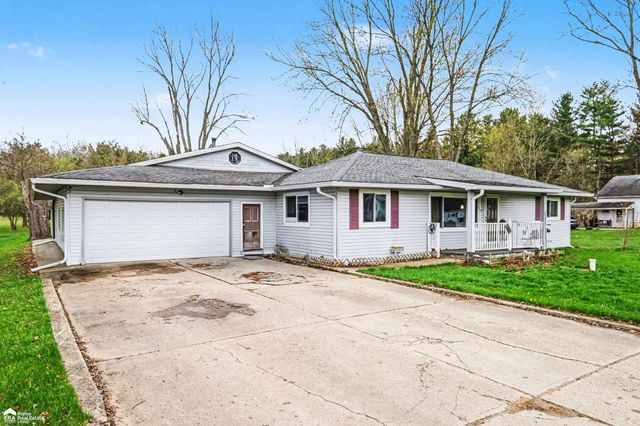 10187 Dodge Road, Montrose, MI 48457