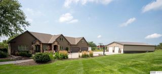9056 S 232nd Circle, Gretna, NE 68028