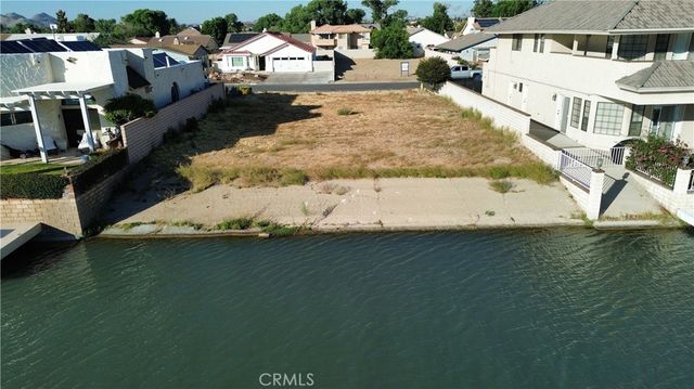 13480 Sea Gull Drive, Victorville, CA 92395