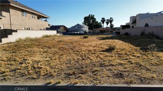13480 Sea Gull Drive, Victorville, CA 92395