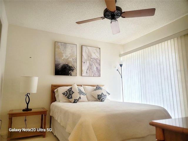 4535 LONGWATER CHASE 18, Sarasota, FL 34235