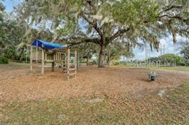 4535 LONGWATER CHASE 18, Sarasota, FL 34235