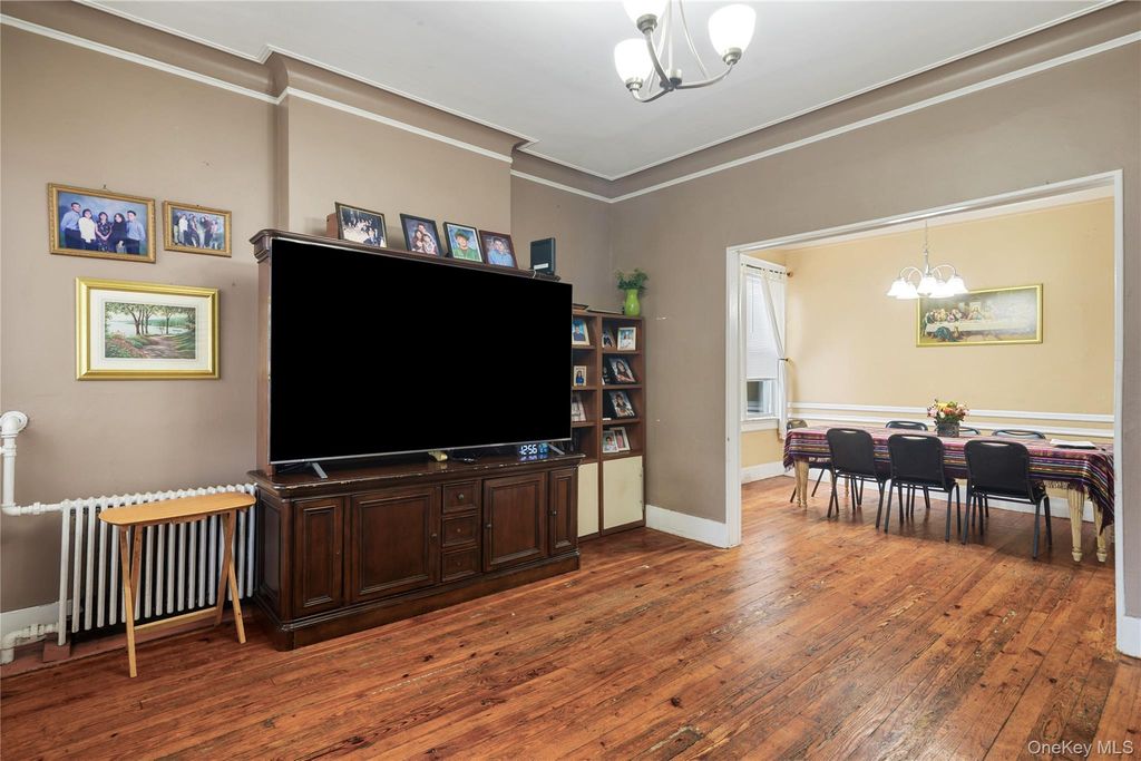 339 Hawthorne Avenue, Yonkers, NY 10705 — photo 4