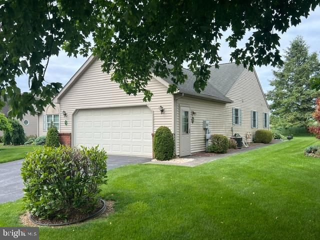 63 ARBOR DR, Myerstown, PA 17067