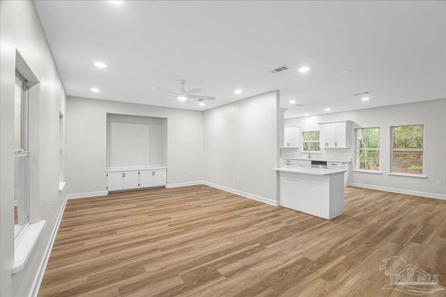 4536 Kelly Ln, Gulf Breeze, FL 32563