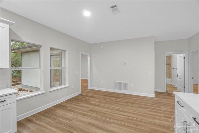 4536 Kelly Ln, Gulf Breeze, FL 32563