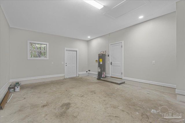 4536 Kelly Ln, Gulf Breeze, FL 32563