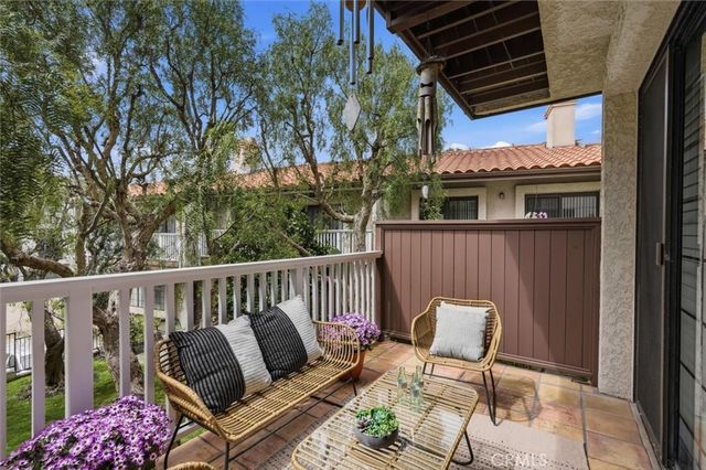 408 Avenue G 30, Redondo Beach, CA 90227