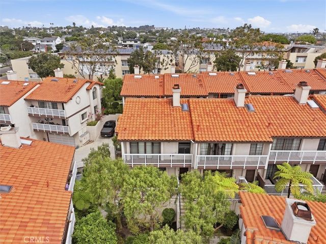 408 Avenue G 30, Redondo Beach, CA 90227