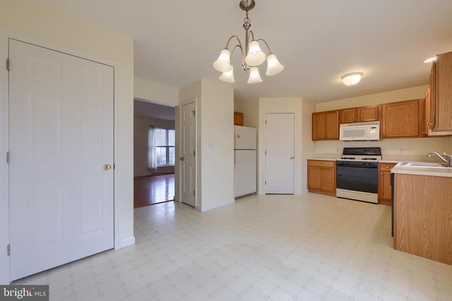 416 BANYAN CIRCLE DR, Lancaster, PA 17603