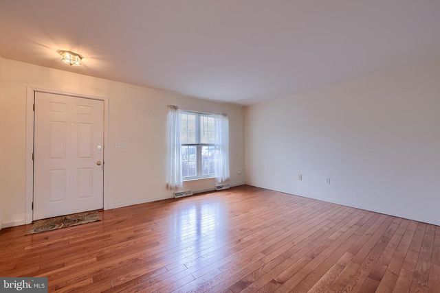 416 BANYAN CIRCLE DR, Lancaster, PA 17603