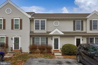 416 BANYAN CIRCLE DR, Lancaster, PA 17603