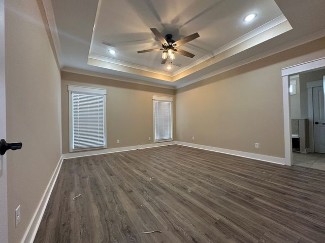 201 Heritage Way, Headland, AL 36345