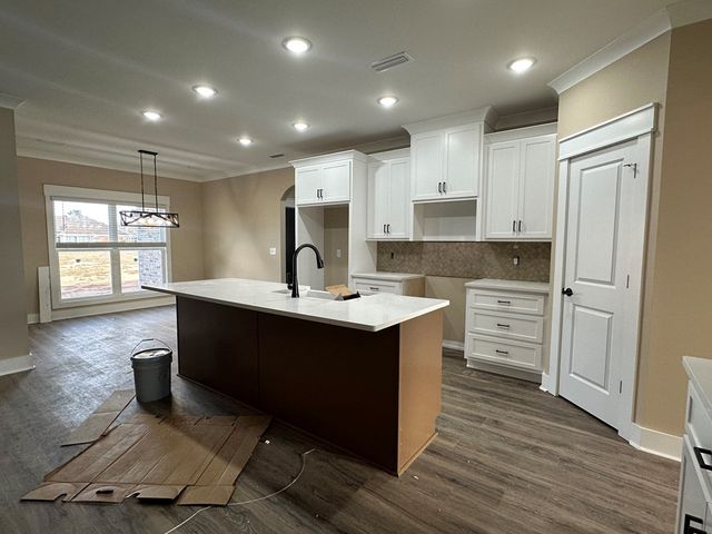 201 Heritage Way, Headland, AL 36345