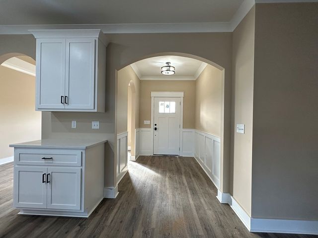201 Heritage Way, Headland, AL 36345
