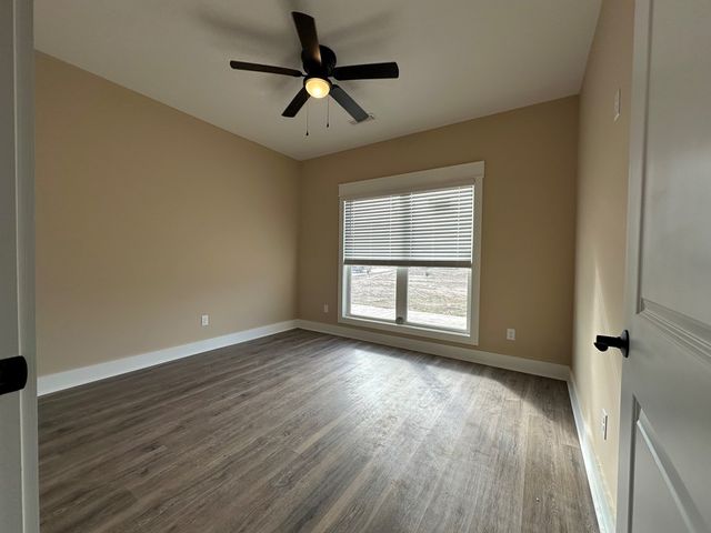 201 Heritage Way, Headland, AL 36345