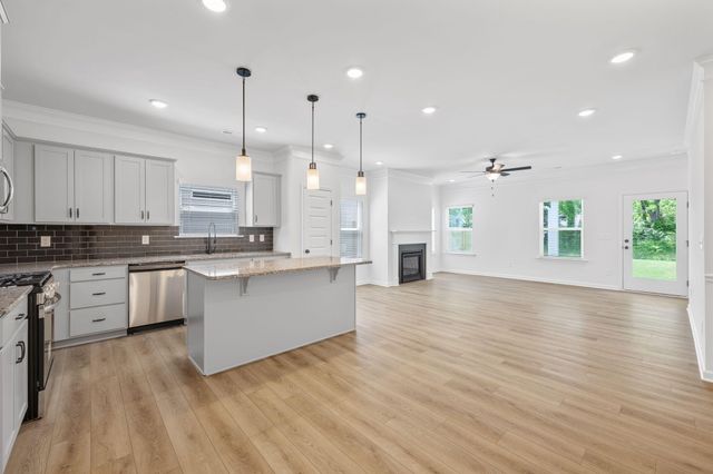 8808 Meadowvale Court, Ooltewah, TN 37363