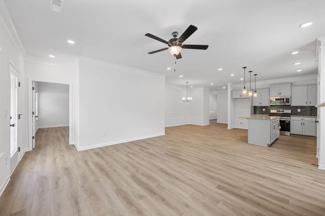 8808 Meadowvale Court, Ooltewah, TN 37363