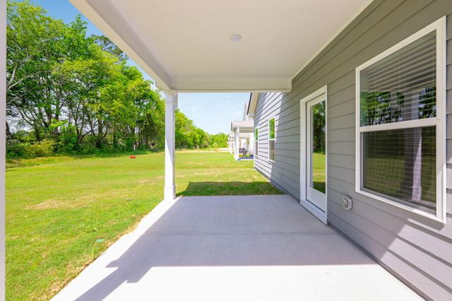 8808 Meadowvale Court, Ooltewah, TN 37363