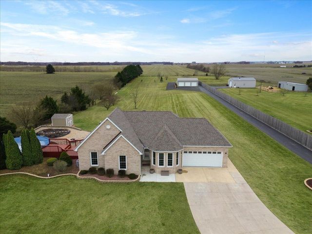 508 W 602 S, Hebron, IN 46341