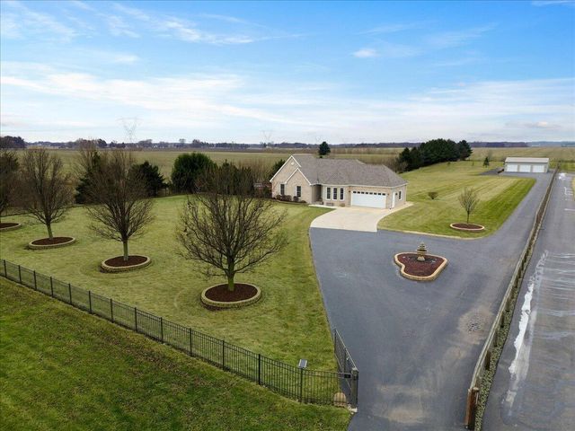 508 W 602 S, Hebron, IN 46341