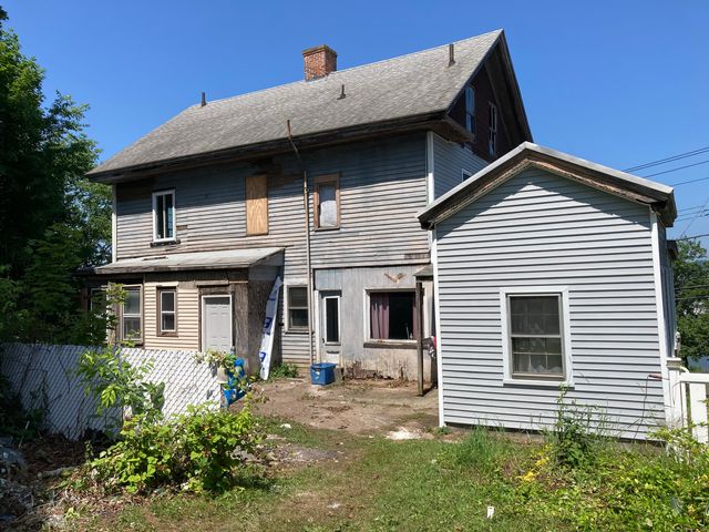 825 QUINNIPIAC Avenue, New Haven, CT 06513