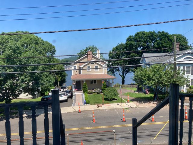 825 QUINNIPIAC Avenue, New Haven, CT 06513
