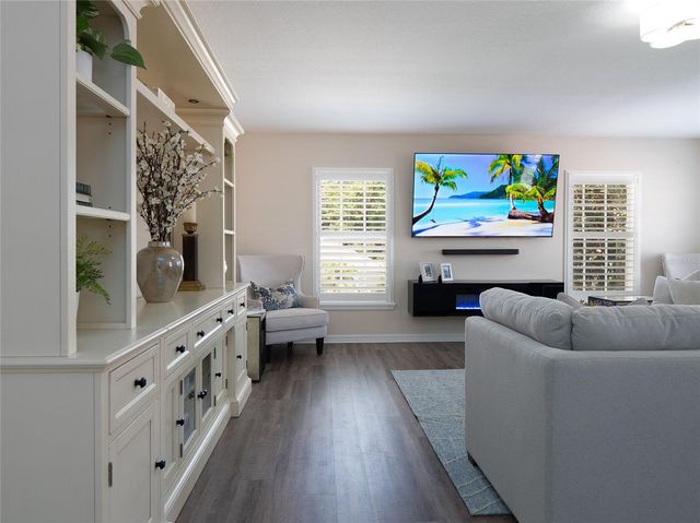 9010 KINGSBURY PLACE, Bradenton, FL 34212