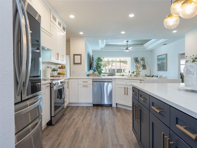 9010 KINGSBURY PLACE, Bradenton, FL 34212