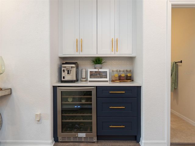 9010 KINGSBURY PLACE, Bradenton, FL 34212