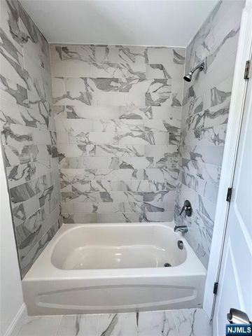 879 18th Street, Newark, NJ 07108