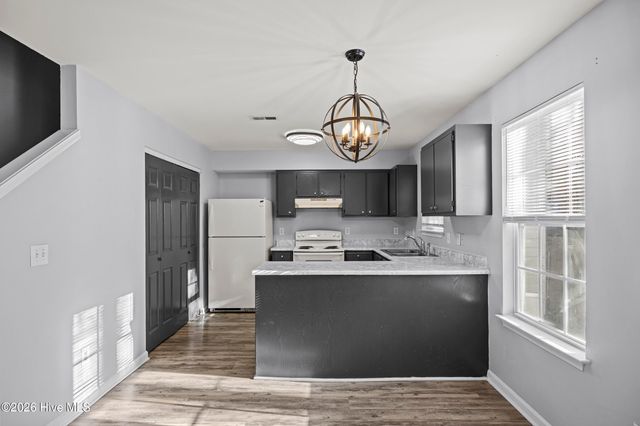 306 Saint Rosea Road, Wilmington, NC 28405