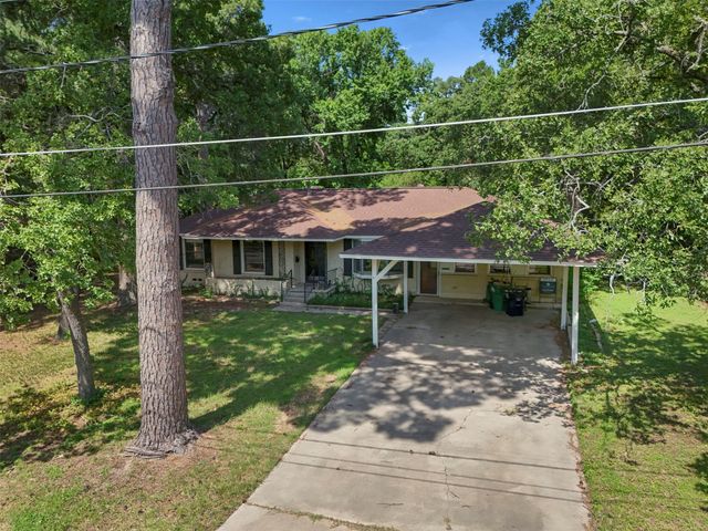 2603 Sherwood Street, Denton, TX 76209