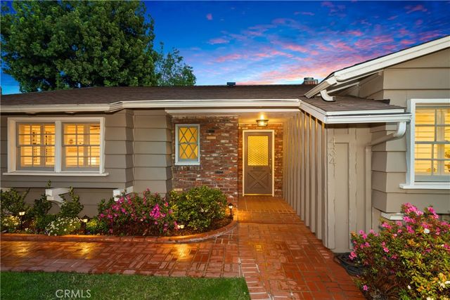 434 Wenham Road, Pasadena, CA 91107