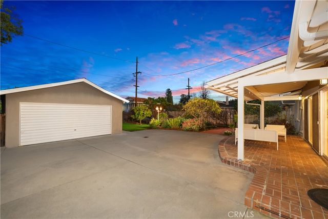 434 Wenham Road, Pasadena, CA 91107