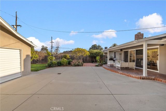 434 Wenham Road, Pasadena, CA 91107