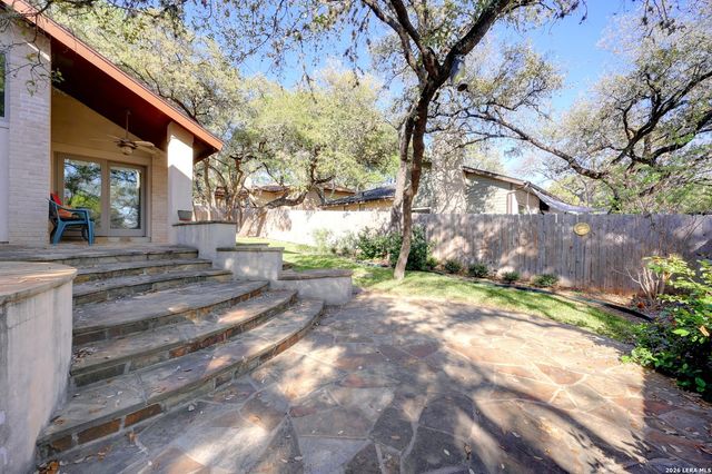 17006 Wood Moss, San Antonio, TX 78248