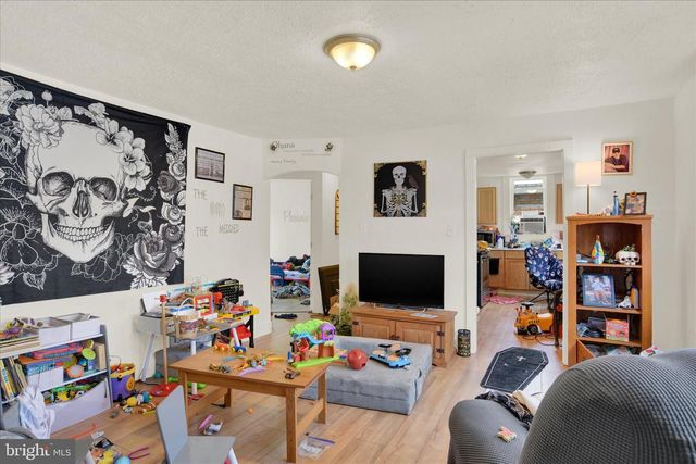 110 E MARKET ST, Williamstown, PA 17098