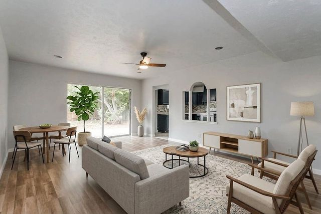 2633 Santa Anna Drive, Grand Prairie, TX 75052