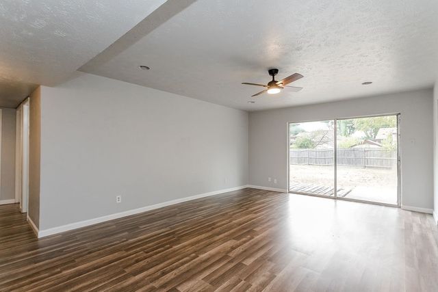 2633 Santa Anna Drive, Grand Prairie, TX 75052