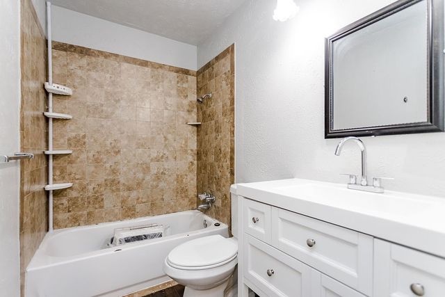2633 Santa Anna Drive, Grand Prairie, TX 75052
